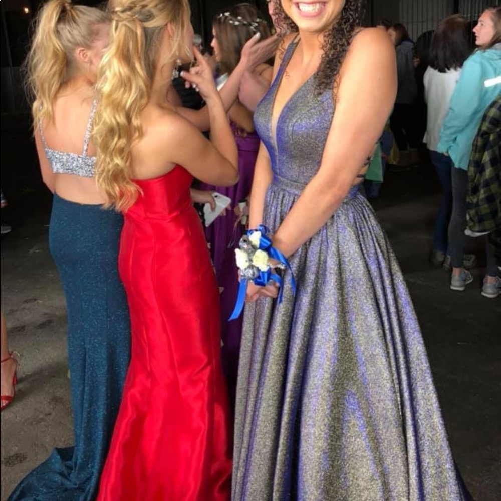 Prom Dresses!!